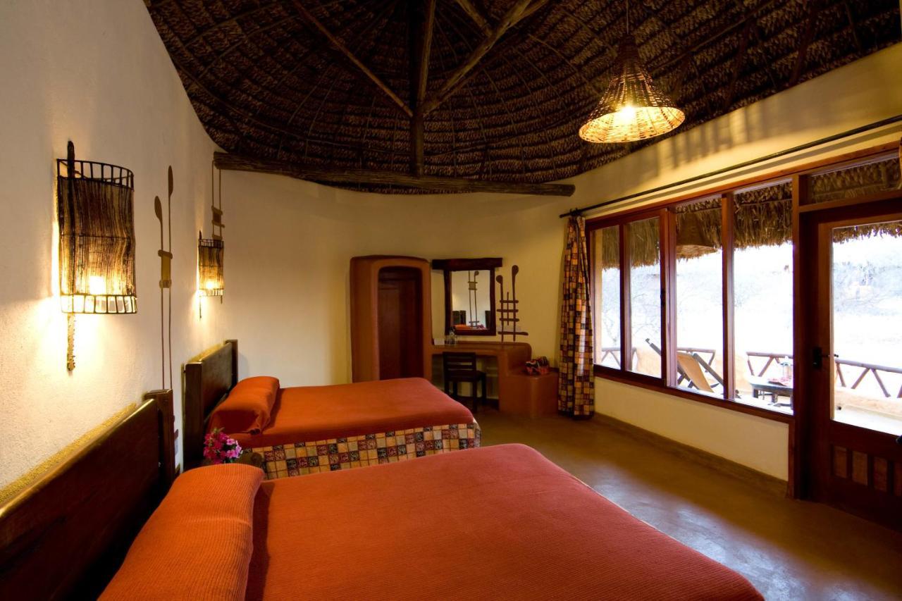 Samburu Sopa Lodge Archers Post Esterno foto