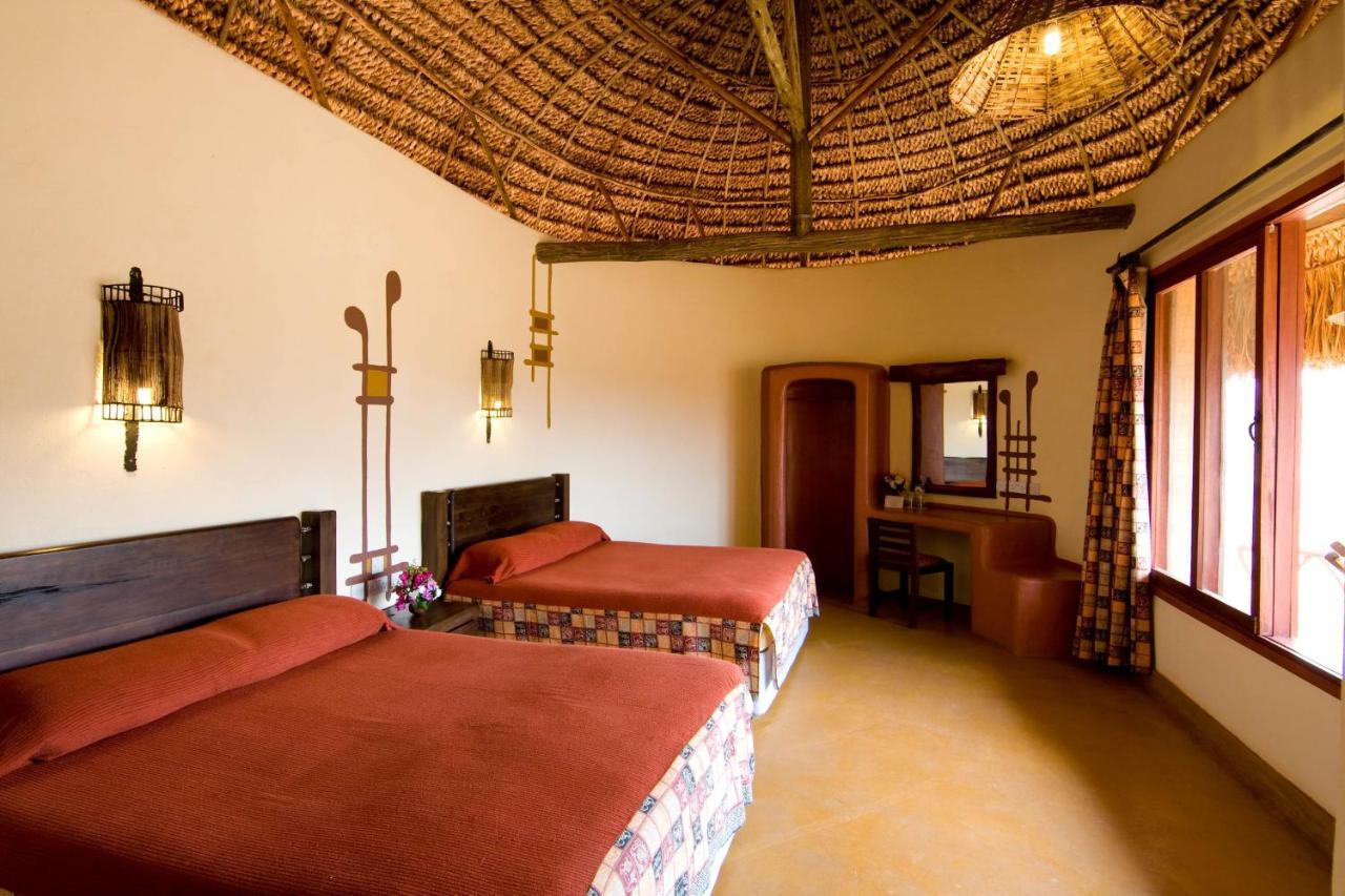 Samburu Sopa Lodge Archers Post Esterno foto