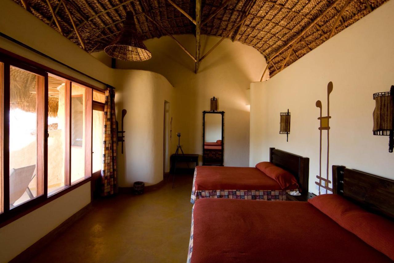 Samburu Sopa Lodge Archers Post Esterno foto